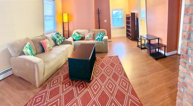 Photo - 206 California Ave Apartment