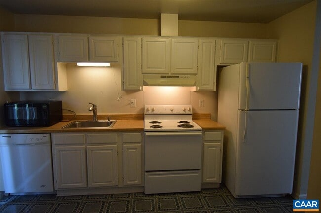 Foto del edificio - 1640 Townwood Ct