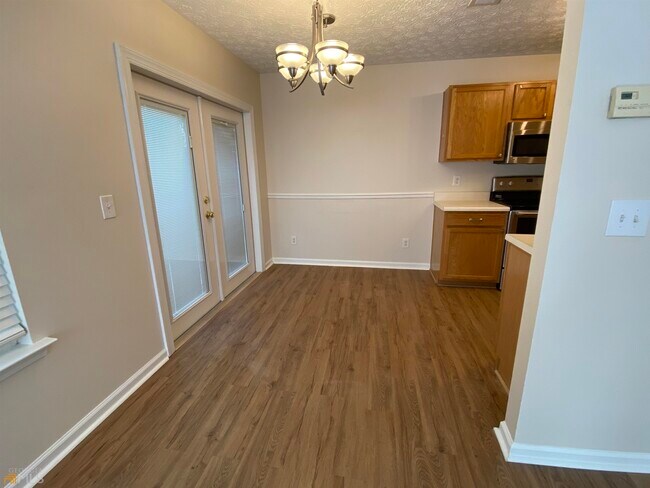 Building Photo - 143 Ilex Dr