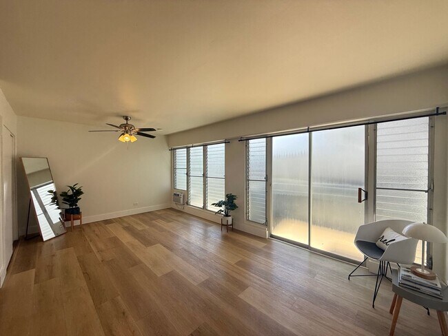 Foto del edificio - Kuilei Gardens #211