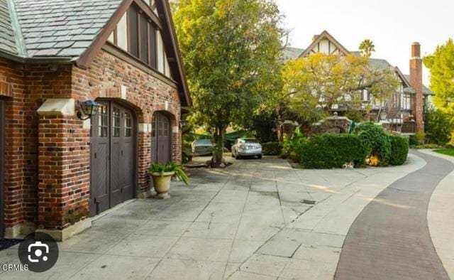 Foto del edificio - 141 N Grand Ave