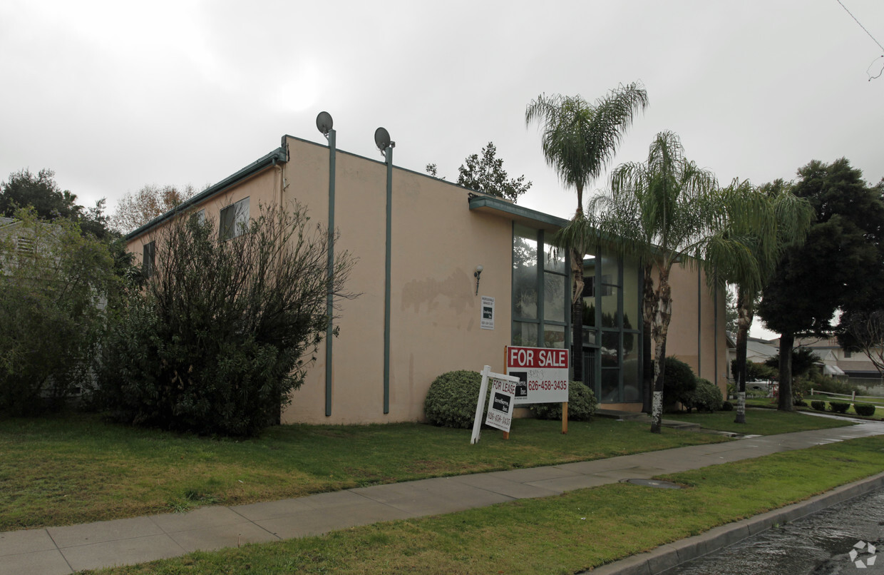 Primary Photo - Northmont Apartments