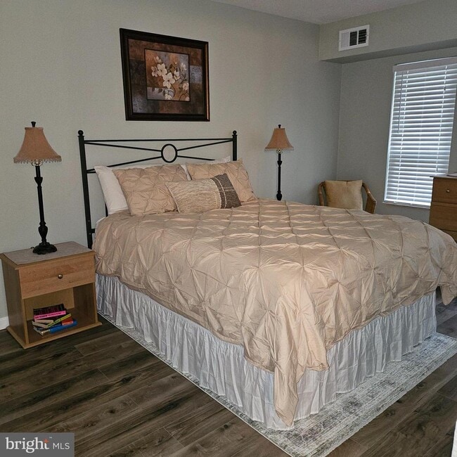 Foto del edificio - 304 Forbes St