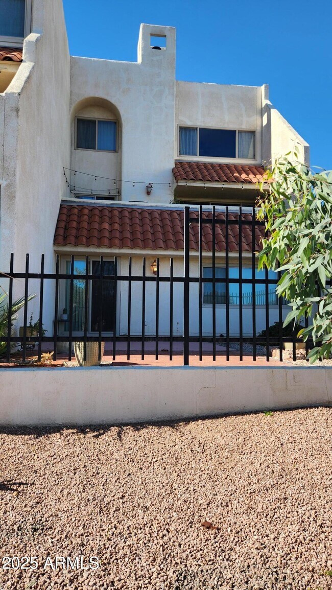 Foto del edificio - 4330 N 5th Ave