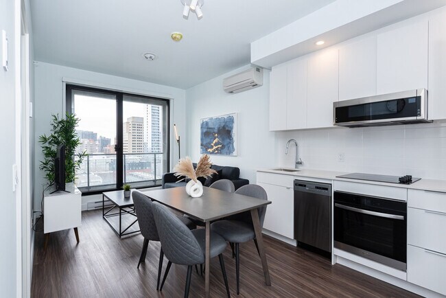 Photo du bâtiment - 1383 Av. Argyle