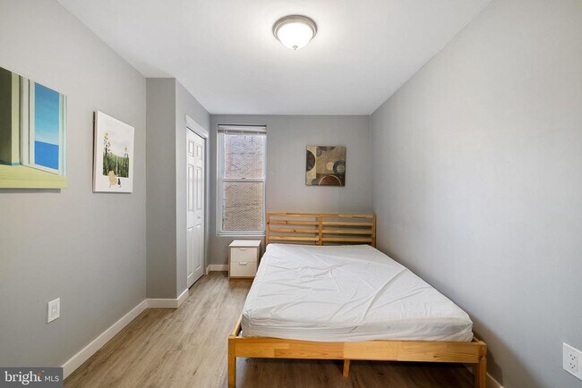 Foto del edificio - 621 S 18th St