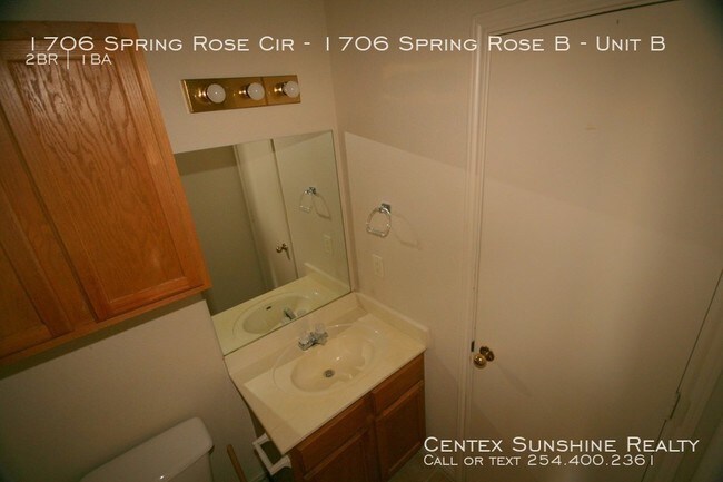 Building Photo - 1706 Spring Rose B Killeen, TX 2 Bed/1 Bath