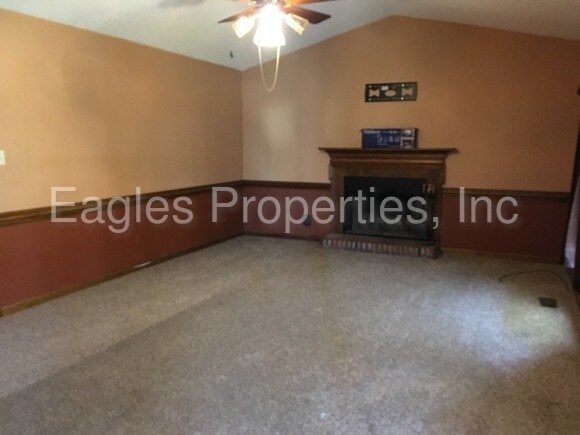 Building Photo - 311 Brantwood Dr