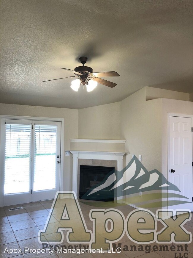 Foto del edificio - 3 br, 2 bath House - 1933 NW 13th