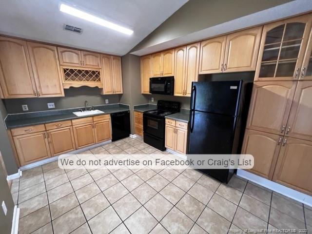 Building Photo - 1543 Bingham Dr