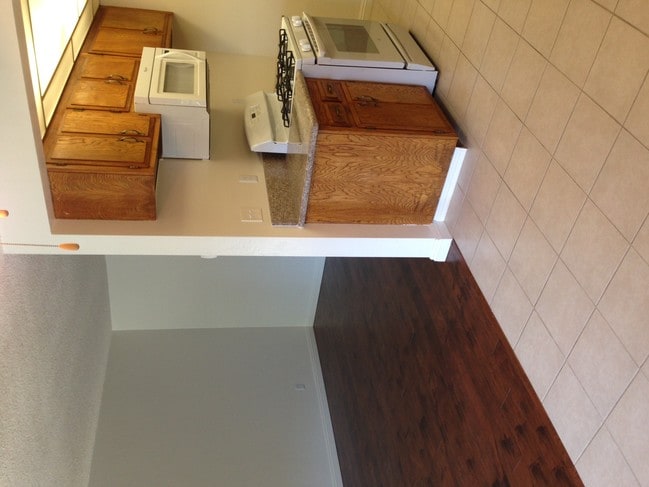 Building Photo - Above 7th Apartments