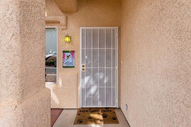 Building Photo - 4437 Territorial Loop