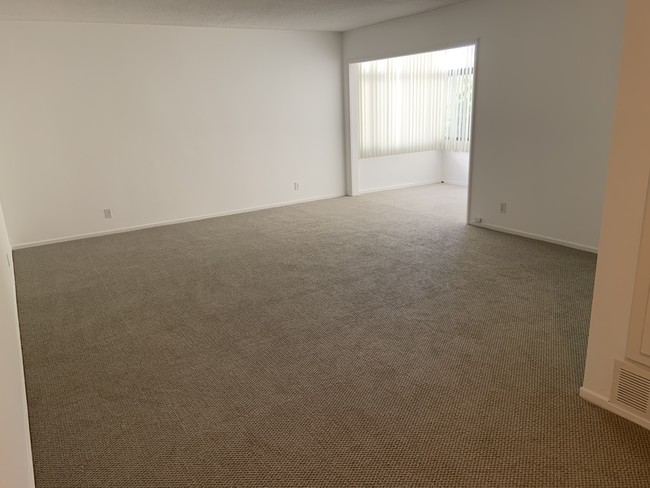 Foto del edificio - 960 3rd St