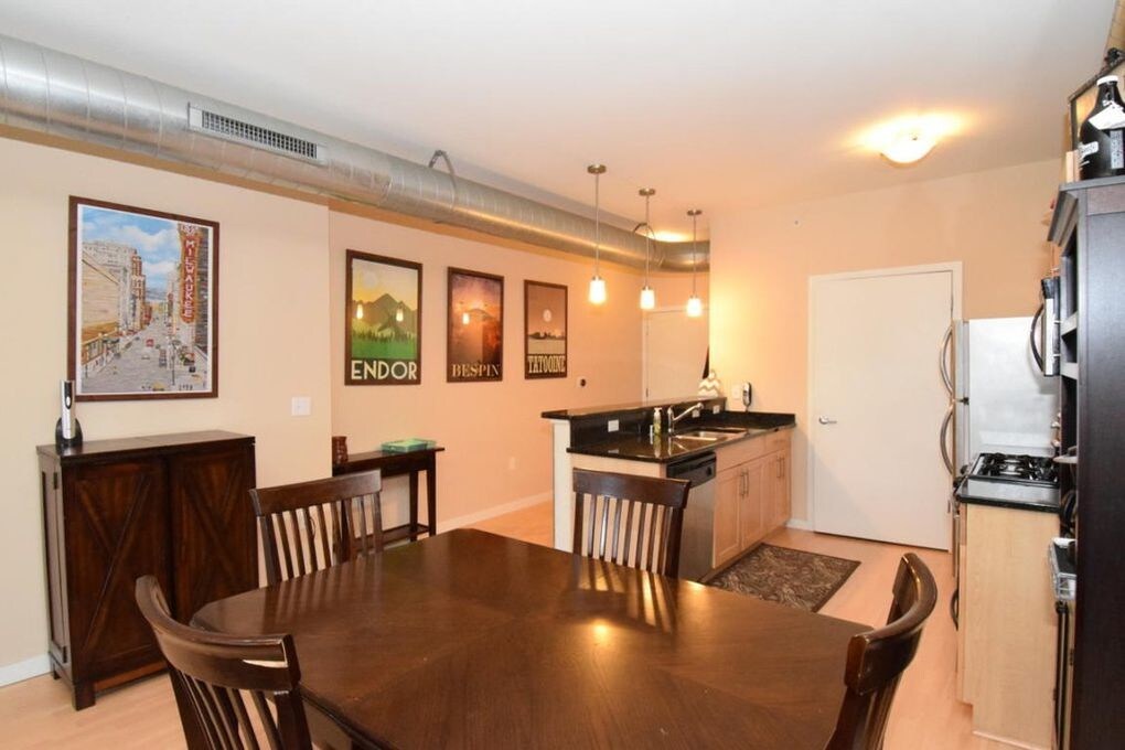 Foto principal - 1541 N Jefferson St