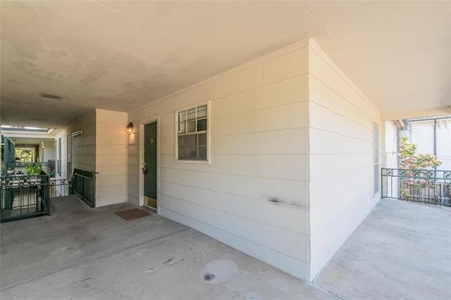 Building Photo - 4901 Bryce Ave