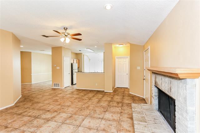 Foto del edificio - 2720 Clovermeadow Dr