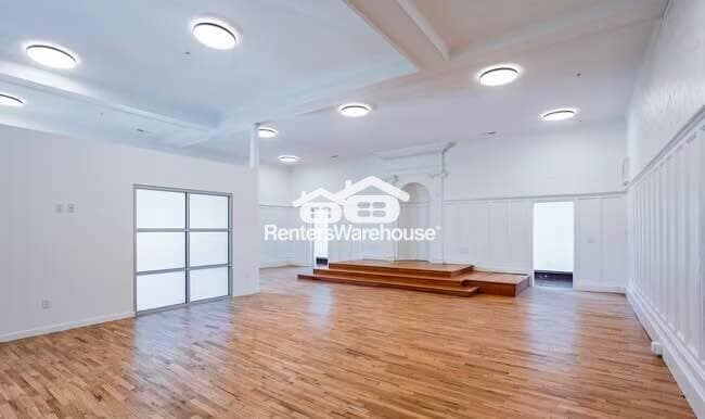 Building Photo - 3612 6th Ave