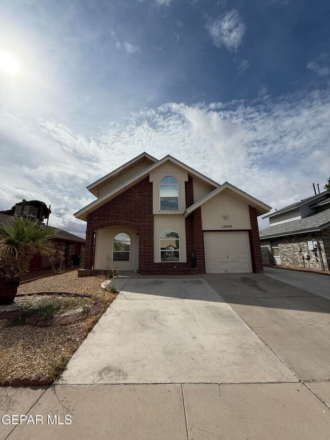 Building Photo - 12008 Castle Woods Dr
