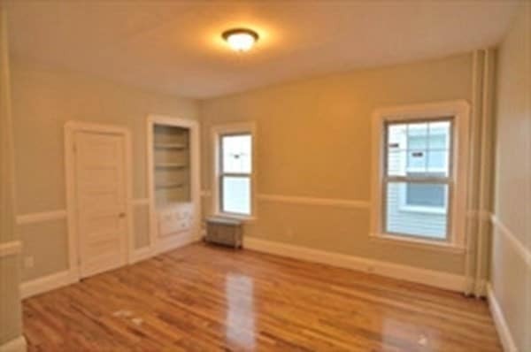 Building Photo - 51 Stanwood St