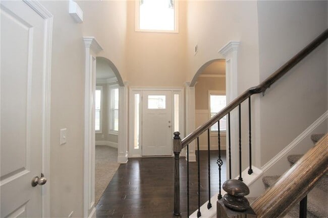 Building Photo - 1032 Forsythia Ct