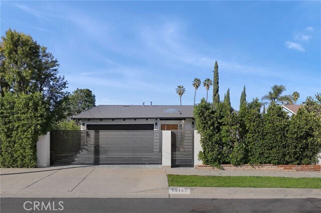 Foto principal - 18149 Calvert St