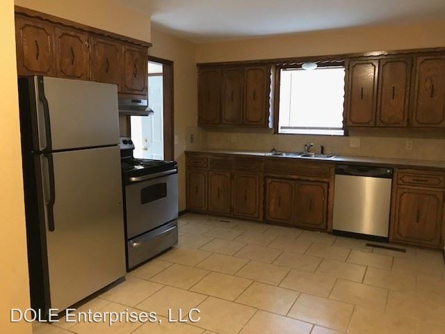 Foto del edificio - 2 br, 1 bath Apartment - 1207-A East 9th