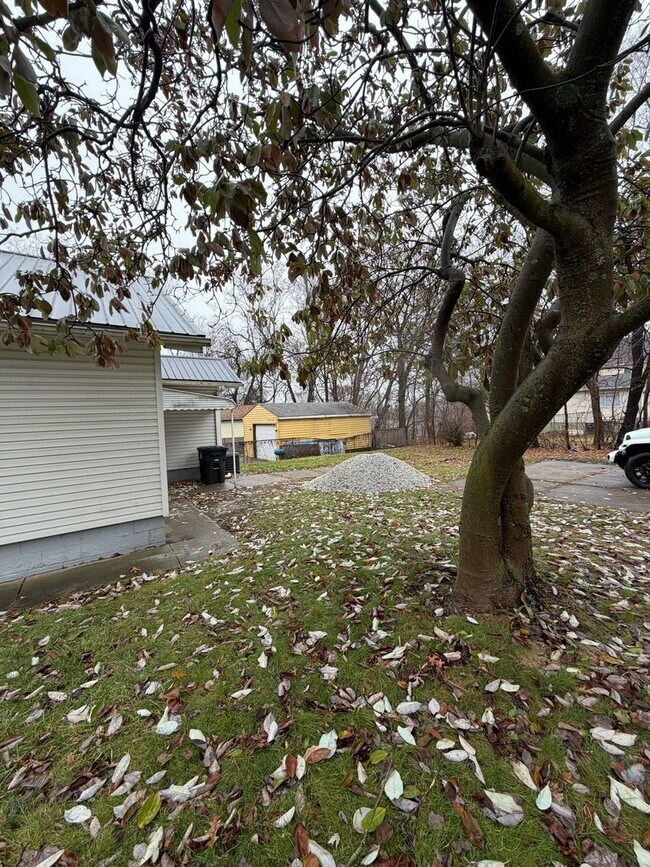 Building Photo - Modern Ranch Home – Lease-to-Purchase Opportunity