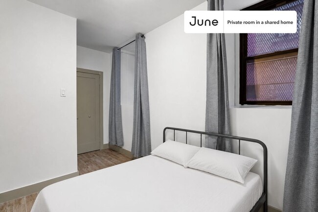 Building Photo - Room in Shared 3 bed/2 bath home in Morningside Heights