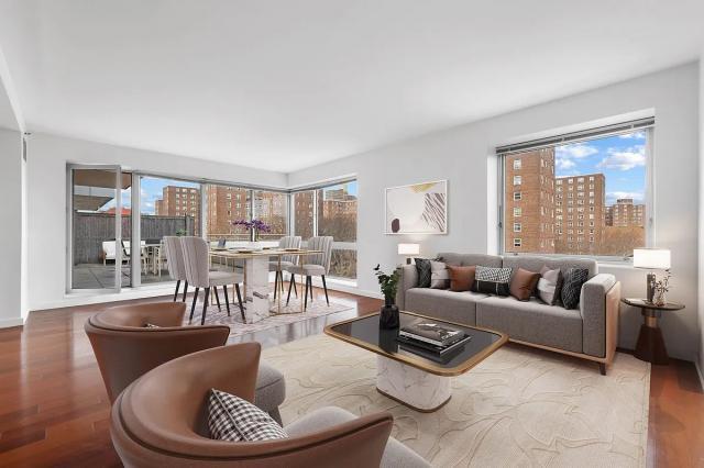 Primary Photo - 3 bedroom in New York NY 10027