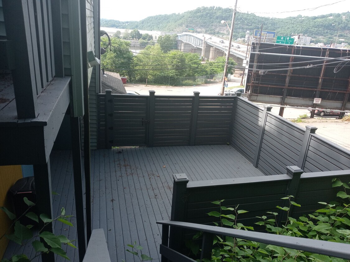 Foto del edificio - 6140 Butler St