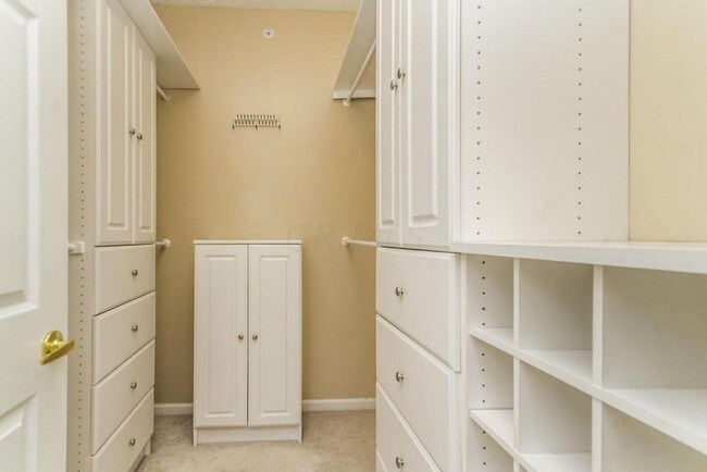 Building Photo - 3115 Heron Pointe
