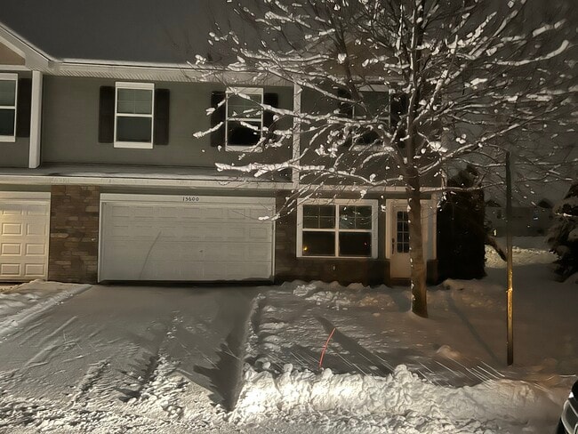 Building Photo - 15600 60th Ave N