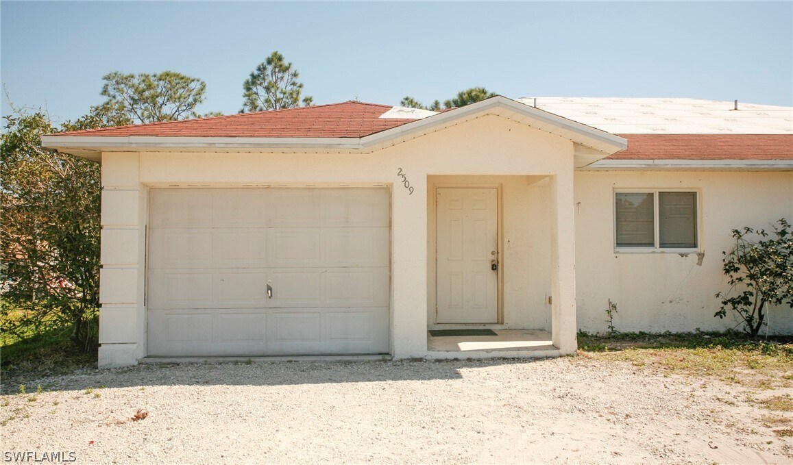 2509 Hightower Ave S, Lehigh Acres, FL 33973 Townhome Rentals in