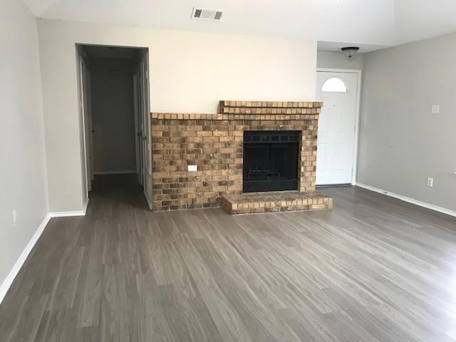 Building Photo - 1724 Wheatfield Dr