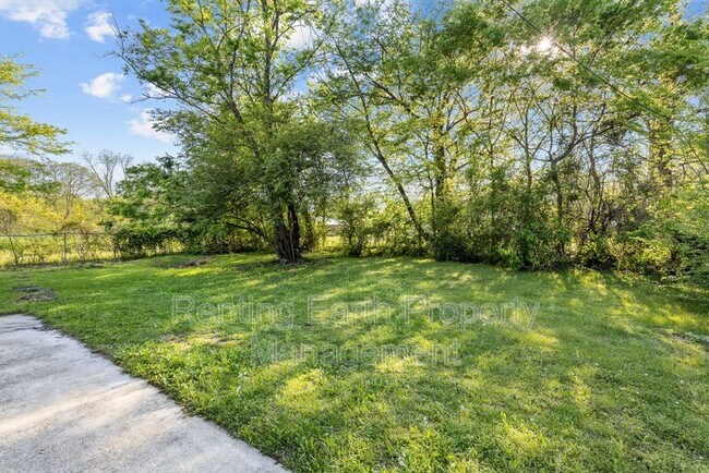 Building Photo - 1322 Frisco St