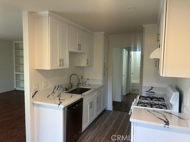 Building Photo - 1031 Linden Ave