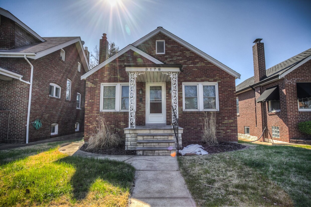 Foto principal - Adorable brick bungalow in the heart of So...