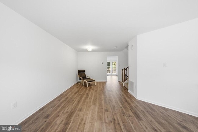 Building Photo - 46733 Woodmint Terrace