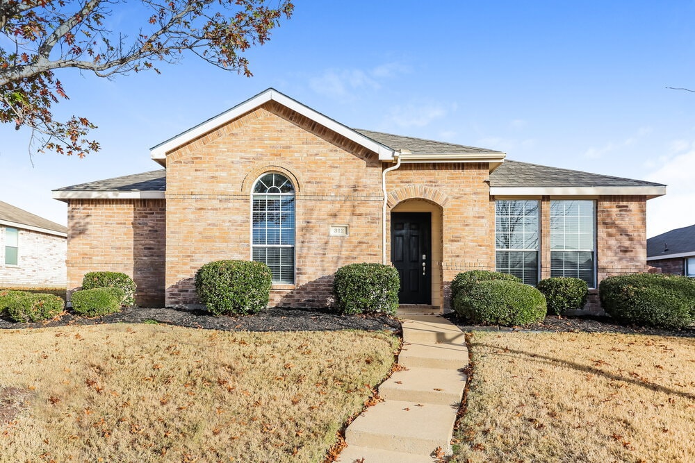 Primary Photo - 312 Singleton Dr