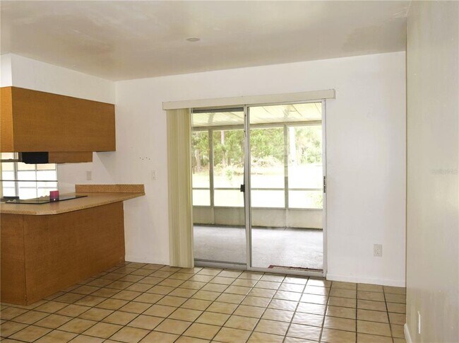 Foto del edificio - 134 Beechwood Ln