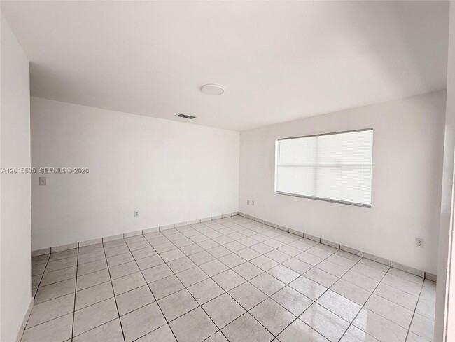 Foto del edificio - 2645 SW 28th Ct