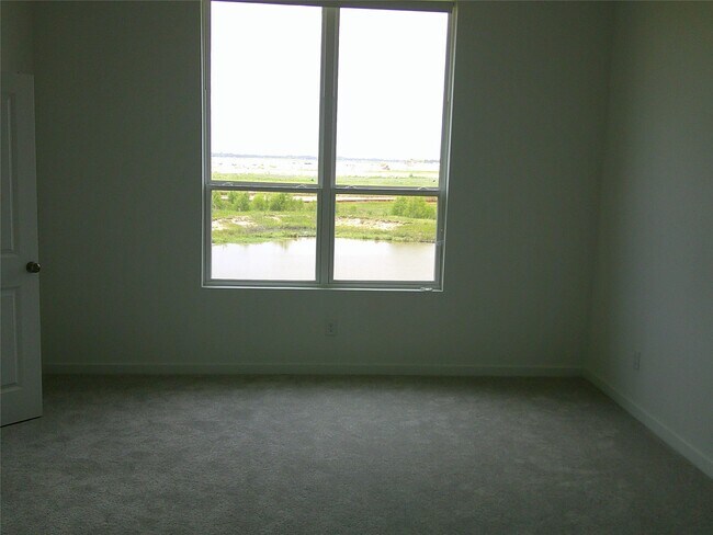 Building Photo - 12711 Dog Canyon Trl