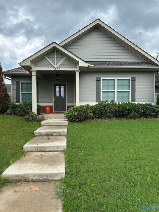 Primary Photo - 7027 Camrose Ln NW
