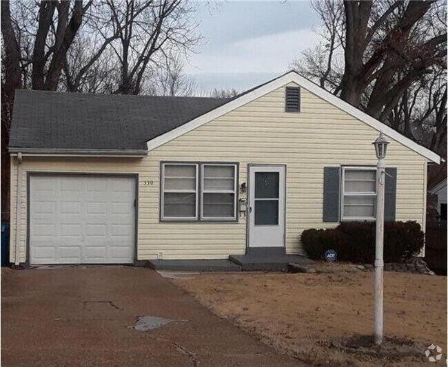 Plaza Heights Student Apartments for Rent Ferguson, MO 1 Rentals