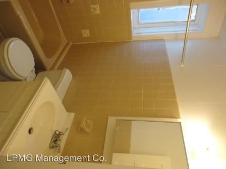 Foto del edificio - 5104 Wyalusing Ave