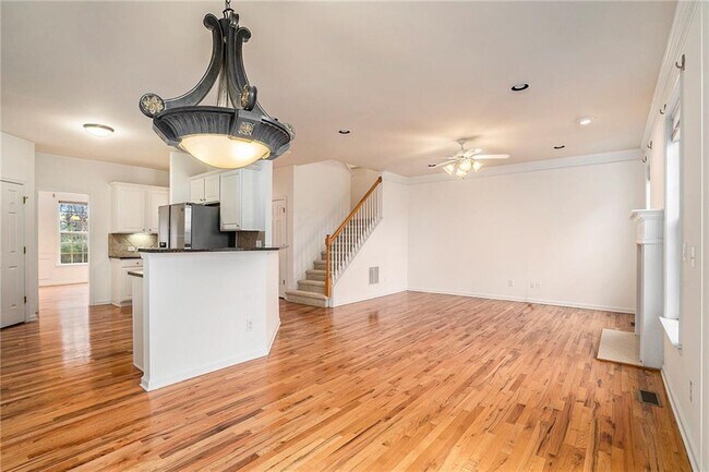 Foto del edificio - 1641 Emory Pl Dr NE