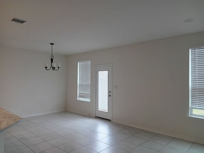 Foto del edificio - 3515 Andromeda Way