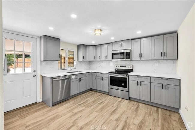 Building Photo - 6064 Cahuilla Ave