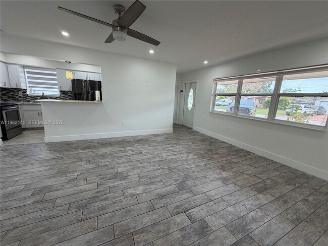 Building Photo - 7950 NW 10th St