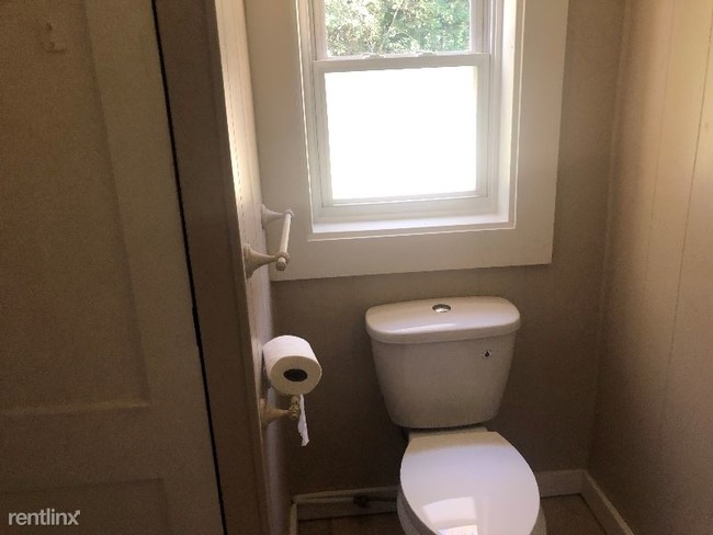 Building Photo - 2 br, 1 bath Apartment - 3920A Pricetown Rd